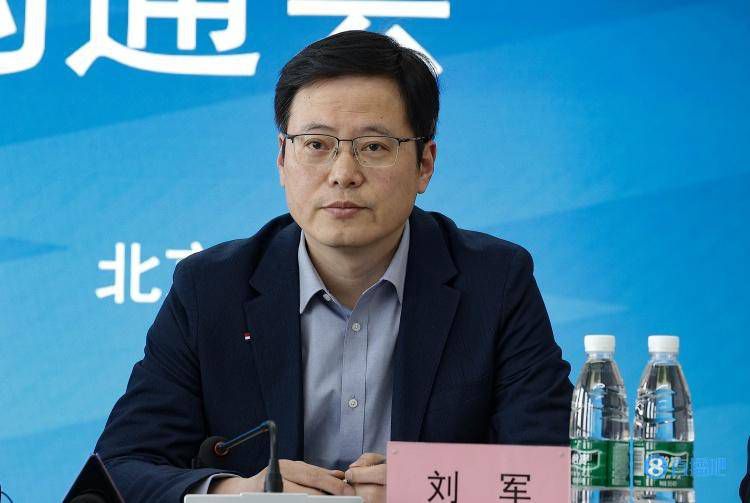 善良的儿媳妇：淫乱的身体